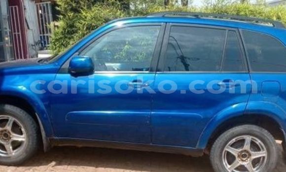 Acheter Occasion Voiture Toyota RAV4 Bleu à Kigali, Rwanda Acheter Occasion Voiture Toyota RAV4 Bleu à Kigali, Rwanda