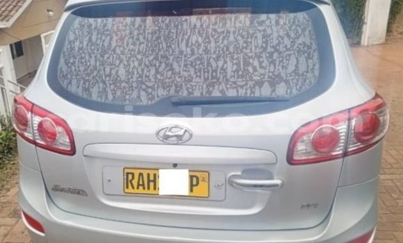 Acheter Occasion Voiture Hyundai Santa Fe Autre à Kigali, Rwanda Acheter Occasion Voiture Hyundai Santa Fe Autre à Kigali, Rwanda