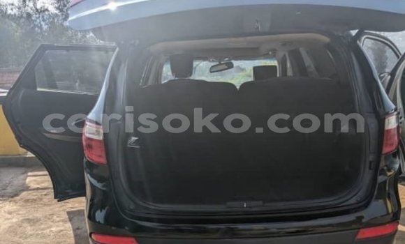 Buy Used Hyundai Santa Fe Black Car in Kigali in Rwanda Buy Used Hyundai Santa Fe Black Car in Kigali in Rwanda