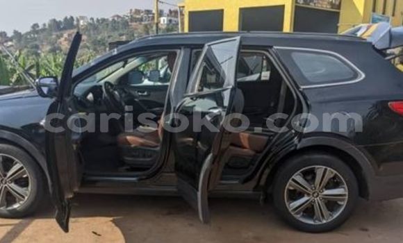 Buy Used Hyundai Santa Fe Black Car in Kigali in Rwanda Buy Used Hyundai Santa Fe Black Car in Kigali in Rwanda