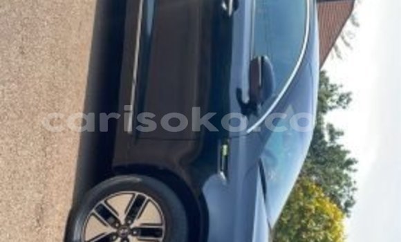 Acheter Occasion Voiture Kia K5 Noir à Kigali, Rwanda Acheter Occasion Voiture Kia K5 Noir à Kigali, Rwanda