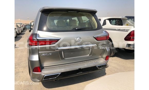 Acheter Import Voiture Lexus LX Autre à Import - Dubai, Rwanda Acheter Import Voiture Lexus LX Autre à Import - Dubai, Rwanda