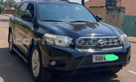 Buy Used Toyota Highlander Black Car in Kigali in Rwanda Buy Used Toyota Highlander Black Car in Kigali in Rwanda
