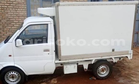 Buy Used DongFeng MPV White Car in Kigali in Rwanda Buy Used DongFeng MPV White Car in Kigali in Rwanda