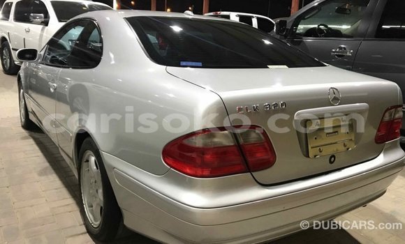 Sayi Imported Mercedes-Benz 190 (W201) Autre Mota in Import - Dubai a Rwanda Sayi Imported Mercedes-Benz 190 (W201) Autre Mota in Import - Dubai a Rwanda