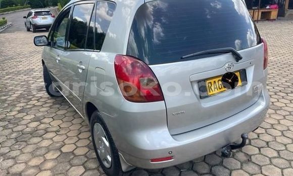 Acheter Occasion Voiture Toyota Corolla Verso Autre à Kigali, Rwanda Acheter Occasion Voiture Toyota Corolla Verso Autre à Kigali, Rwanda