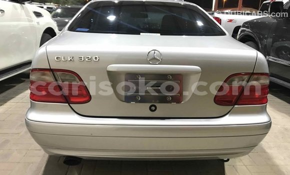 Sayi Imported Mercedes-Benz 190 (W201) Autre Mota in Import - Dubai a Rwanda Sayi Imported Mercedes-Benz 190 (W201) Autre Mota in Import - Dubai a Rwanda