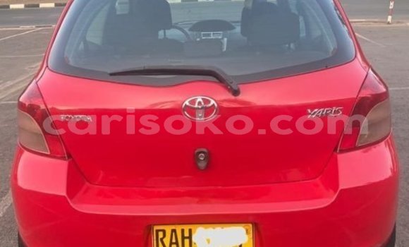 Acheter Occasion Voiture Toyota Yaris Rouge à Kigali, Rwanda Acheter Occasion Voiture Toyota Yaris Rouge à Kigali, Rwanda