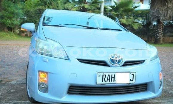 Acheter Occasion Voiture Toyota Prius Bleu à Kigali, Rwanda Acheter Occasion Voiture Toyota Prius Bleu à Kigali, Rwanda
