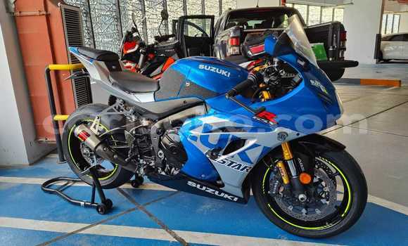 Acheter Occasion Moto Suzuki GSX–R Bleu à Kigali, Rwanda Acheter Occasion Moto Suzuki GSX–R Bleu à Kigali, Rwanda