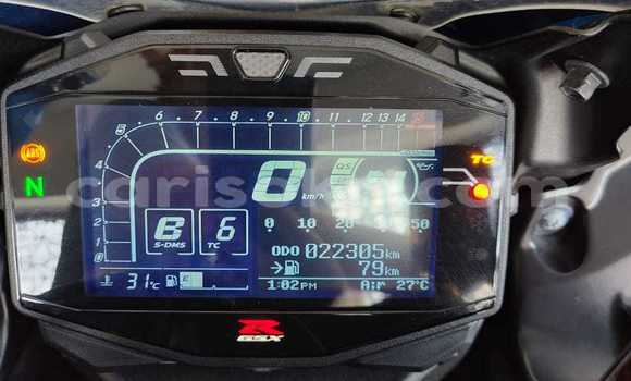 Acheter Occasion Moto Suzuki GSX–R Bleu à Kigali, Rwanda Acheter Occasion Moto Suzuki GSX–R Bleu à Kigali, Rwanda