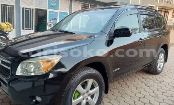 Acheter Occasion Voiture Toyota RAV4 Noir à Kigali, Rwanda Acheter Occasion Voiture Toyota RAV4 Noir à Kigali, Rwanda