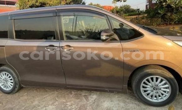 Buy Used Toyota Noah Silver Car in Kigali in Rwanda
