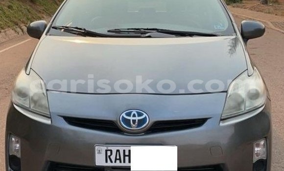 Acheter Occasion Voiture Toyota Prius Gris à Kigali, Rwanda Acheter Occasion Voiture Toyota Prius Gris à Kigali, Rwanda