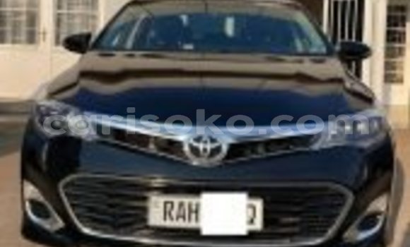 Acheter Occasion Voiture Toyota Avalon Noir à Kigali, Rwanda