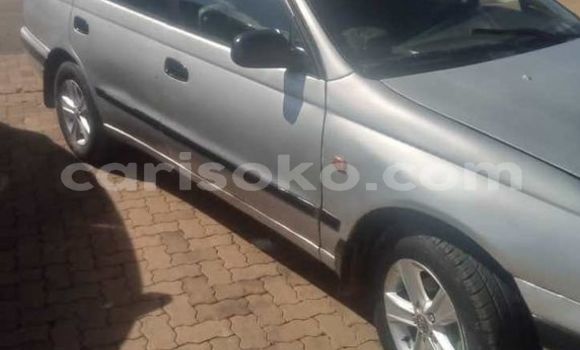 Acheter Occasion Voiture Toyota Carina E Autre à Kigali, Rwanda Acheter Occasion Voiture Toyota Carina E Autre à Kigali, Rwanda