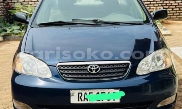 Acheter Occasion Voiture Toyota Corolla Bleu à Kigali, Rwanda Acheter Occasion Voiture Toyota Corolla Bleu à Kigali, Rwanda
