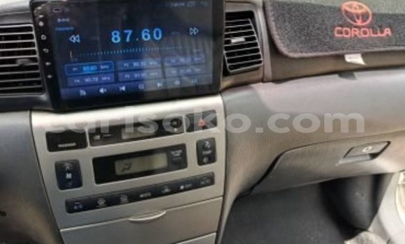 Acheter Occasion Voiture Toyota Corolla Blanc à Kigali, Rwanda Acheter Occasion Voiture Toyota Corolla Blanc à Kigali, Rwanda