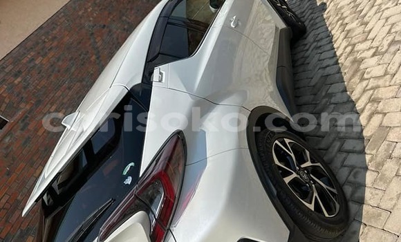 اشتري مستعمل Toyota C-HR Blanc سيارة في Cyangugu في Cyangugu اشتري مستعمل Toyota C-HR Blanc سيارة في Cyangugu في Cyangugu