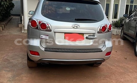 اشتري مستعمل Hyundai Santa Fe Autre سيارة في Butare في Butare اشتري مستعمل Hyundai Santa Fe Autre سيارة في Butare في Butare