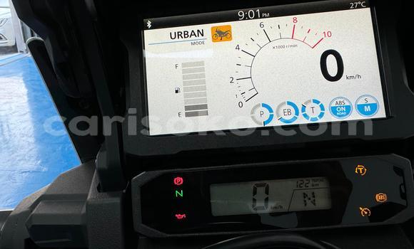 Acheter Occasion Moto Honda CRF Blanc à Kigali, Rwanda Acheter Occasion Moto Honda CRF Blanc à Kigali, Rwanda