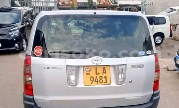 Acheter Occasion Voiture Toyota Hilux Autre à Gikongoro, Gikongoro Acheter Occasion Voiture Toyota Hilux Autre à Gikongoro, Gikongoro