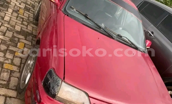 Acheter Occasion Voiture Toyota Starlet Rouge à Kigali, Rwanda Acheter Occasion Voiture Toyota Starlet Rouge à Kigali, Rwanda