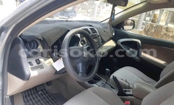 Acheter Occasion Voiture Toyota RAV4 Autre à Gasarenda, Rwanda Acheter Occasion Voiture Toyota RAV4 Autre à Gasarenda, Rwanda