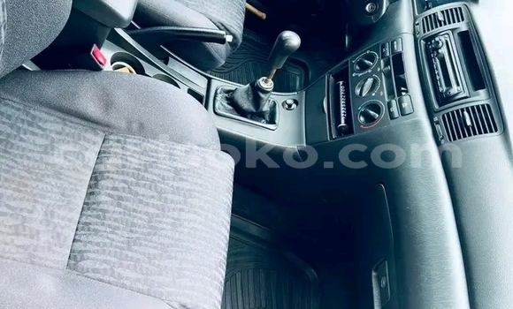 Acheter Occasion Voiture Toyota Corolla Noir à Gisenyi, Gisenyi Acheter Occasion Voiture Toyota Corolla Noir à Gisenyi, Gisenyi