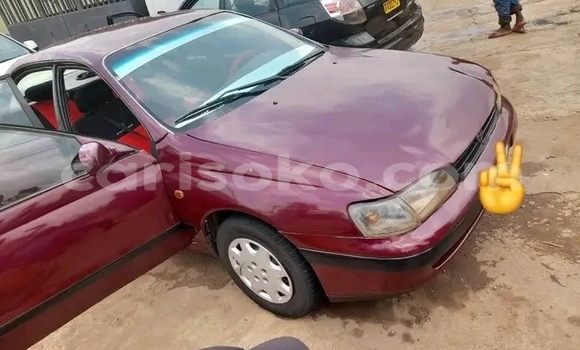 Acheter Occasion Voiture Toyota Carina Rouge à Muhanga, Rwanda Acheter Occasion Voiture Toyota Carina Rouge à Muhanga, Rwanda