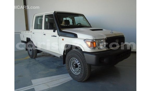 Acheter Import Voiture Toyota Land Cruiser Autre à Import - Dubai, Rwanda Acheter Import Voiture Toyota Land Cruiser Autre à Import - Dubai, Rwanda