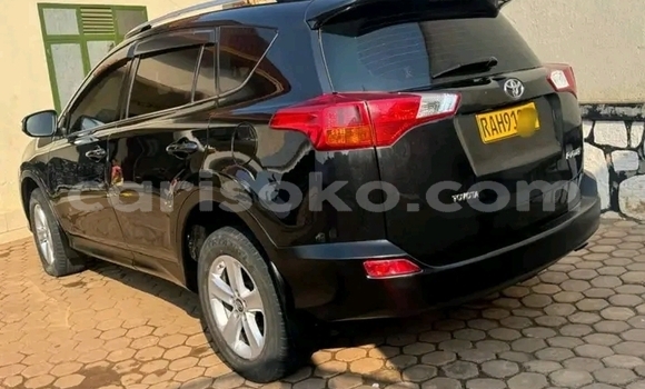 Sayi Na hannu Toyota RAV4 Noir Mota in Gisenyi a Gisenyi Sayi Na hannu Toyota RAV4 Noir Mota in Gisenyi a Gisenyi