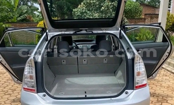 Sayi Na hannu Toyota Prius Autre Mota in Kigali a Rwanda Sayi Na hannu Toyota Prius Autre Mota in Kigali a Rwanda