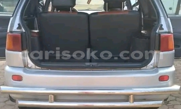 Sayi Na hannu Toyota Prius Alpha Autre Mota in Kigali a Rwanda Sayi Na hannu Toyota Prius Alpha Autre Mota in Kigali a Rwanda