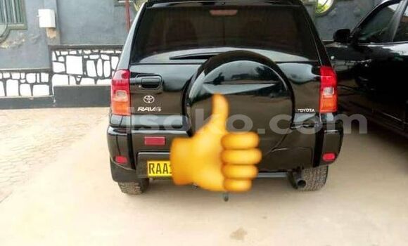 Acheter Occasion Voiture Toyota RAV4 Autre à Kigali, Rwanda Acheter Occasion Voiture Toyota RAV4 Autre à Kigali, Rwanda