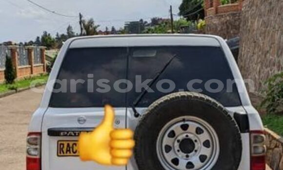 Acheter Occasion Voiture Nissan Patrol Autre à Kigali, Rwanda Acheter Occasion Voiture Nissan Patrol Autre à Kigali, Rwanda