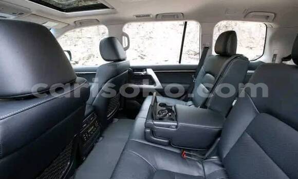 Acheter Occasion Voiture Toyota 4Runner White à Kigali, Rwanda Acheter Occasion Voiture Toyota 4Runner White à Kigali, Rwanda