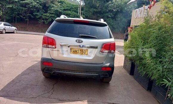 Acheter Occasion Voiture Kia Niro Autre à Kigali, Rwanda Acheter Occasion Voiture Kia Niro Autre à Kigali, Rwanda