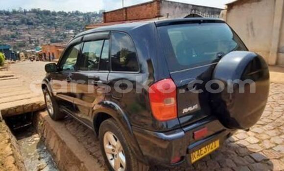 اشتري مستعمل Toyota RAV4 Autre سيارة في Kigali في Rwanda اشتري مستعمل Toyota RAV4 Autre سيارة في Kigali في Rwanda
