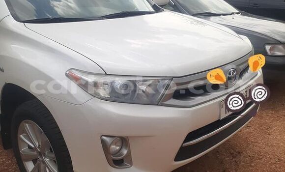 اشتري مستعمل Toyota Hiace Autre سيارة في Kigali في Rwanda اشتري مستعمل Toyota Hiace Autre سيارة في Kigali في Rwanda