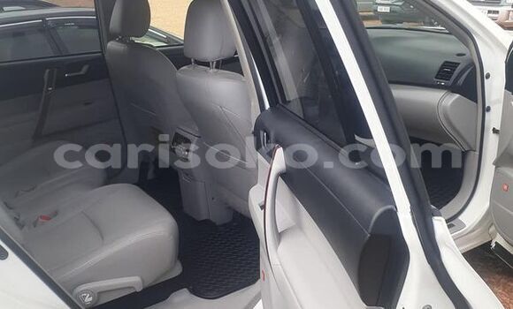 اشتري مستعمل Toyota Hiace Autre سيارة في Kigali في Rwanda اشتري مستعمل Toyota Hiace Autre سيارة في Kigali في Rwanda