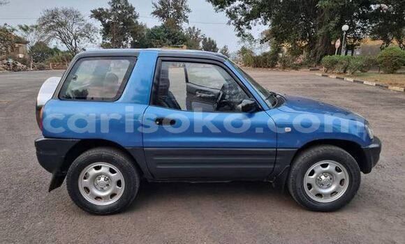 اشتري مستعمل Toyota RAV4 Autre سيارة في Kigali في Rwanda اشتري مستعمل Toyota RAV4 Autre سيارة في Kigali في Rwanda