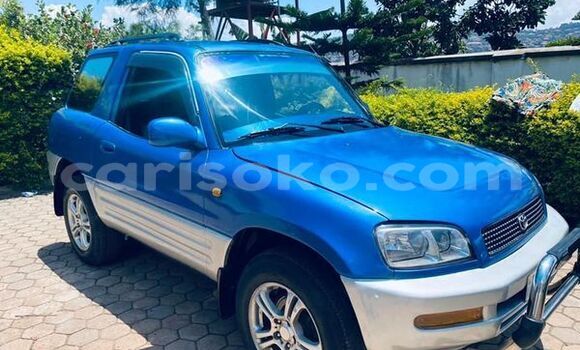 اشتري مستعمل Toyota RAV4 Autre سيارة في Kigali في Rwanda اشتري مستعمل Toyota RAV4 Autre سيارة في Kigali في Rwanda