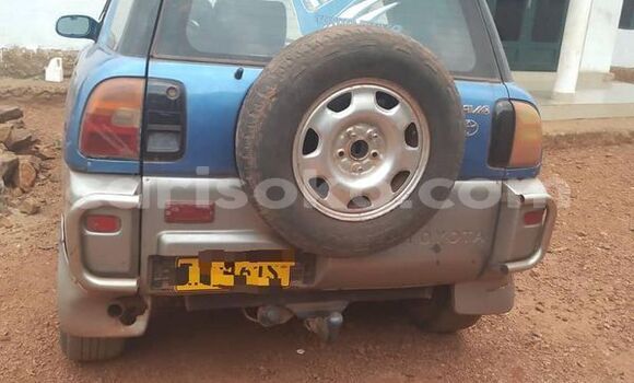 اشتري مستعمل Toyota RAV4 Autre سيارة في Kigali في Rwanda اشتري مستعمل Toyota RAV4 Autre سيارة في Kigali في Rwanda