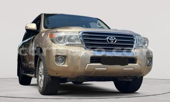 Buy Used Toyota Highlander Other Car in Gikongoro in Gikongoro Buy Used Toyota Highlander Other Car in Gikongoro in Gikongoro