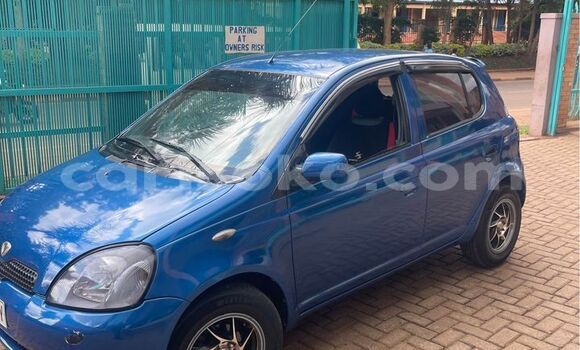 Acheter Occasion Voiture Toyota Vitz Bleu à Gicumbi, Rwanda Acheter Occasion Voiture Toyota Vitz Bleu à Gicumbi, Rwanda