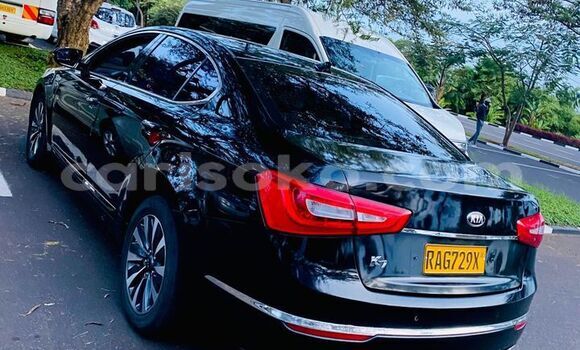 Acheter Occasion Voiture Kia K7 Noir à Gasarenda, Rwanda Acheter Occasion Voiture Kia K7 Noir à Gasarenda, Rwanda