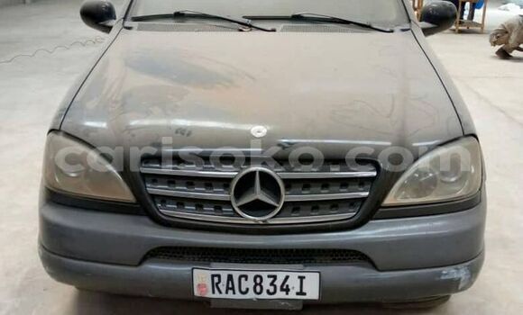 سيارات للبيع في rwanda - carisoko