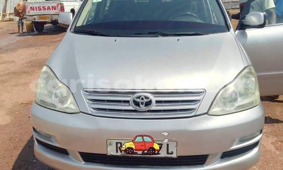 Buy Used Toyota Avensis Other Car in Gikongoro in Gikongoro Buy Used Toyota Avensis Other Car in Gikongoro in Gikongoro