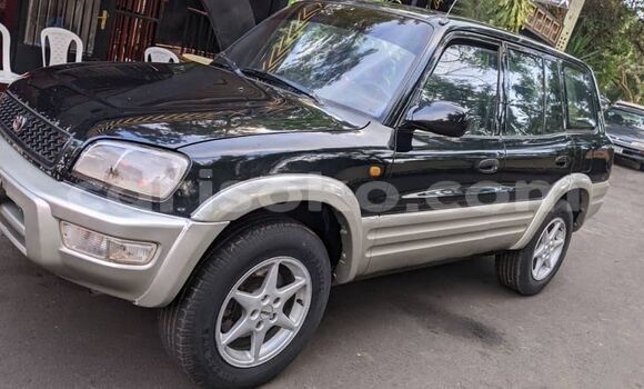 Buy Used Toyota RAV4 Black Car in Gicumbi in Rwanda Buy Used Toyota RAV4 Black Car in Gicumbi in Rwanda